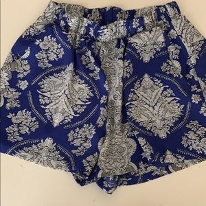 Flowy shorts